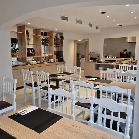 Hotel Soho Blue 3*
